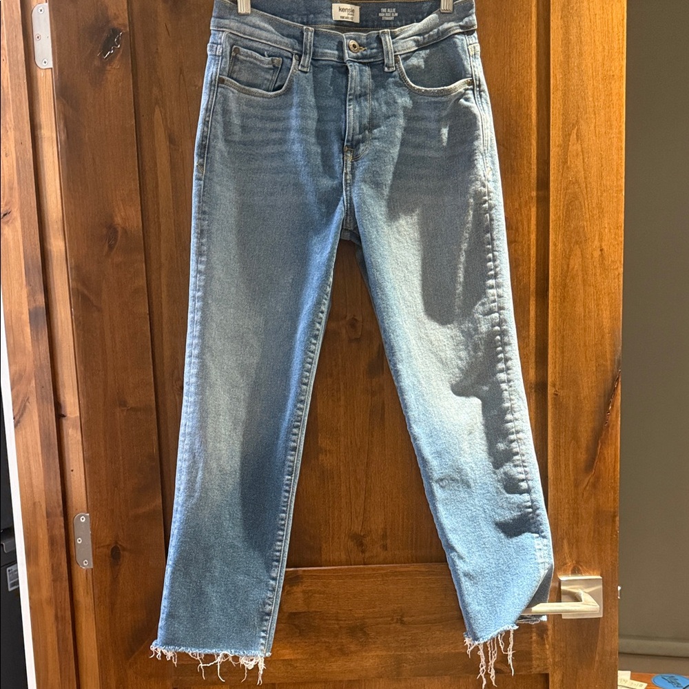 Kensie jeans the Allie high rise slim straight
